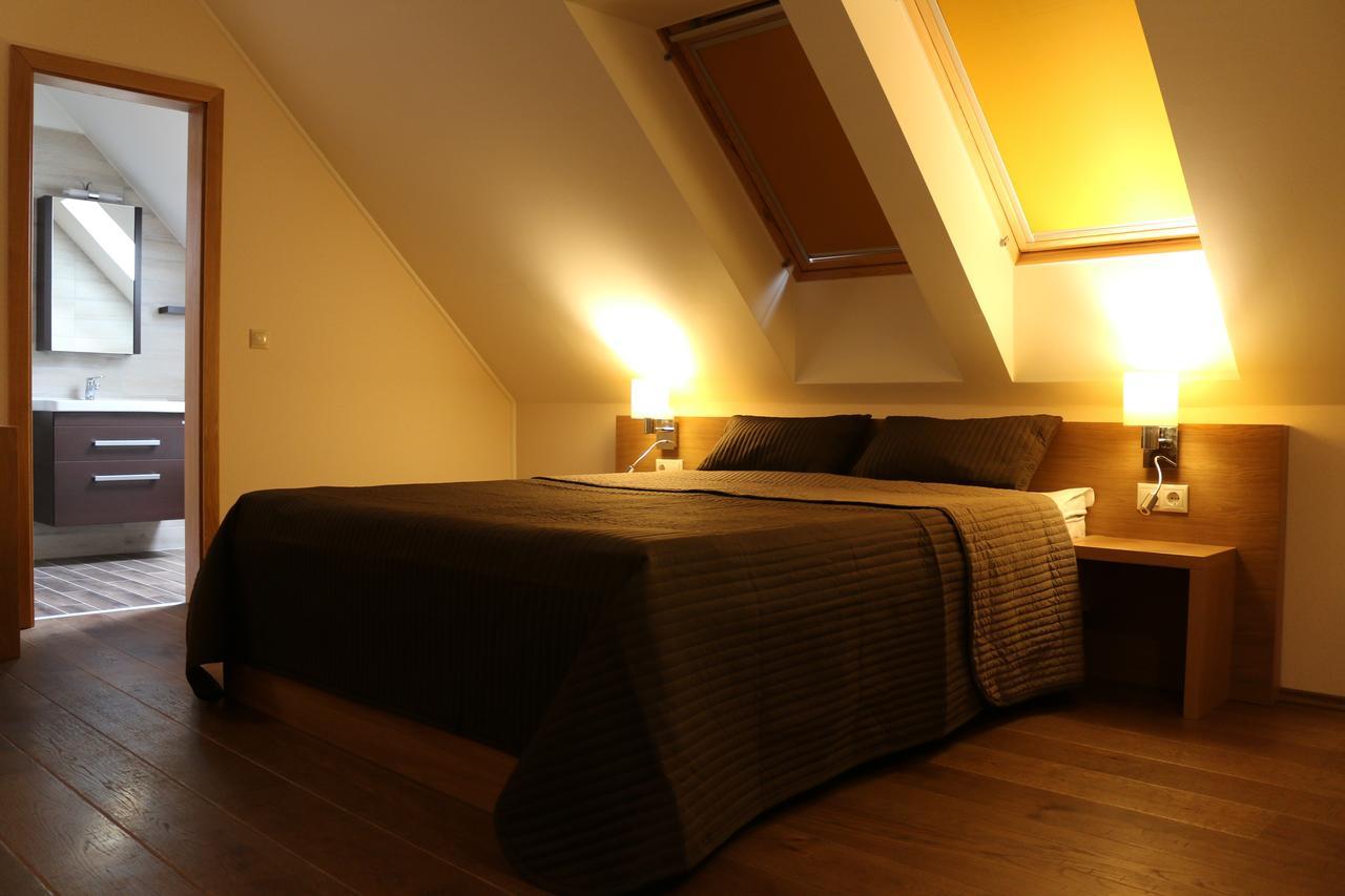 Villa Tolnay Vendégház Gyulakeszi Esterno foto